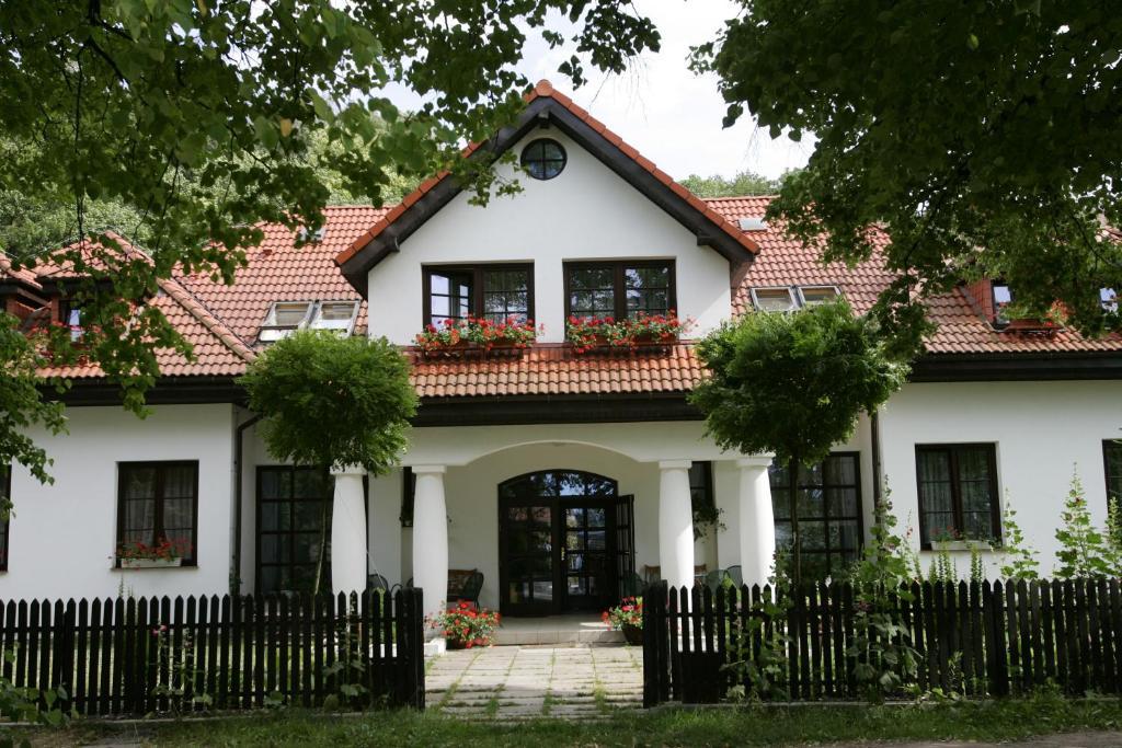 Hotel Wenus Kazimierz Dolny Ngoại thất bức ảnh