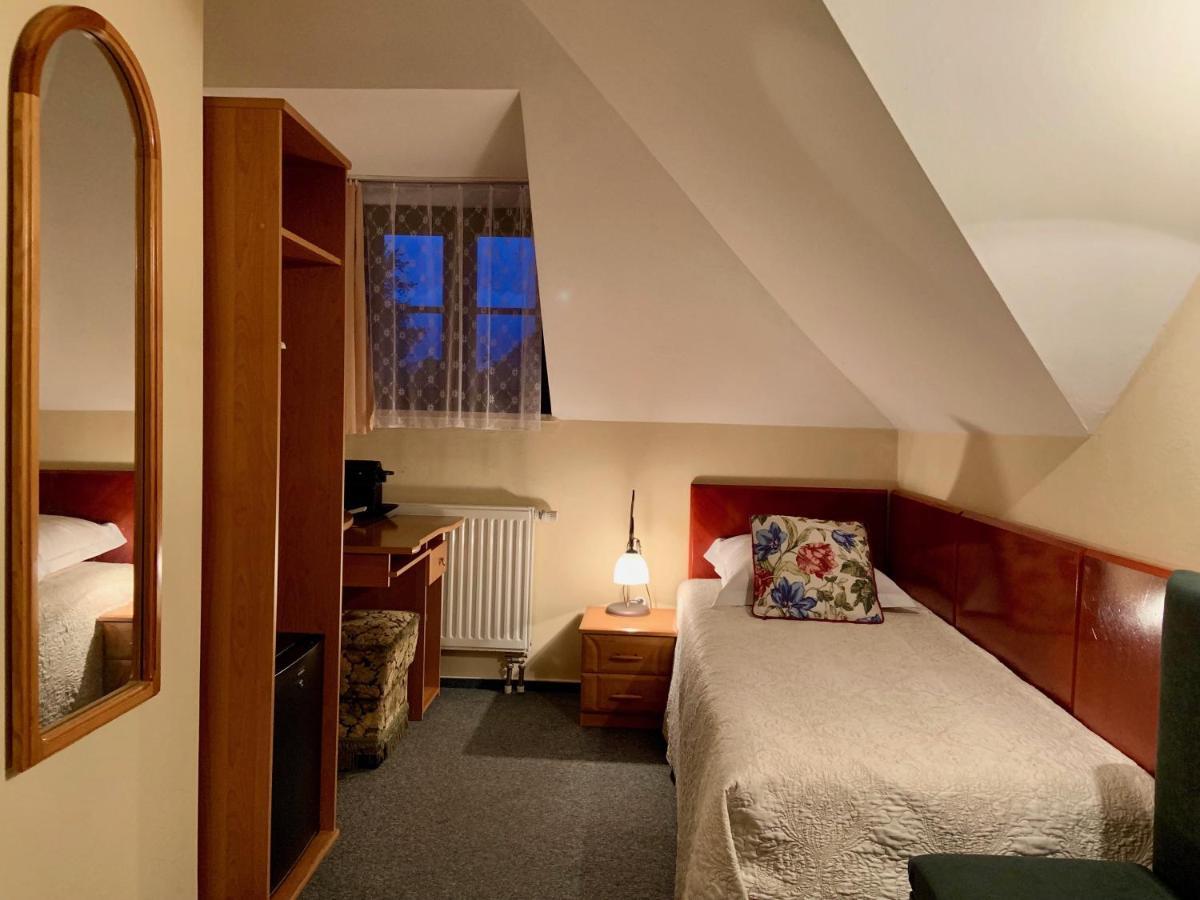 Hotel Wenus Kazimierz Dolny Ngoại thất bức ảnh